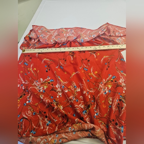 No Brand Women's Size , XL Red Ruffled Cap Sleeve Blouse - Picture 4 of 7